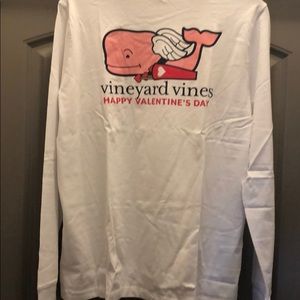 Vineyard Vines Cupid Whale - Valentines Lg T-Shirt